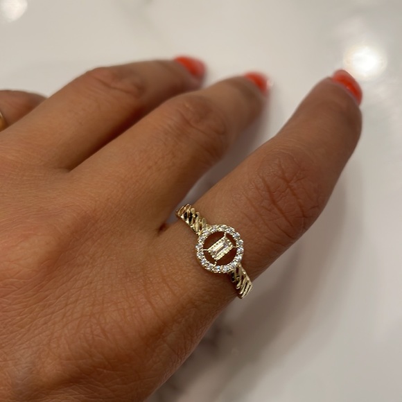 14k gold solid ring with CZ - Picture 2 of 2